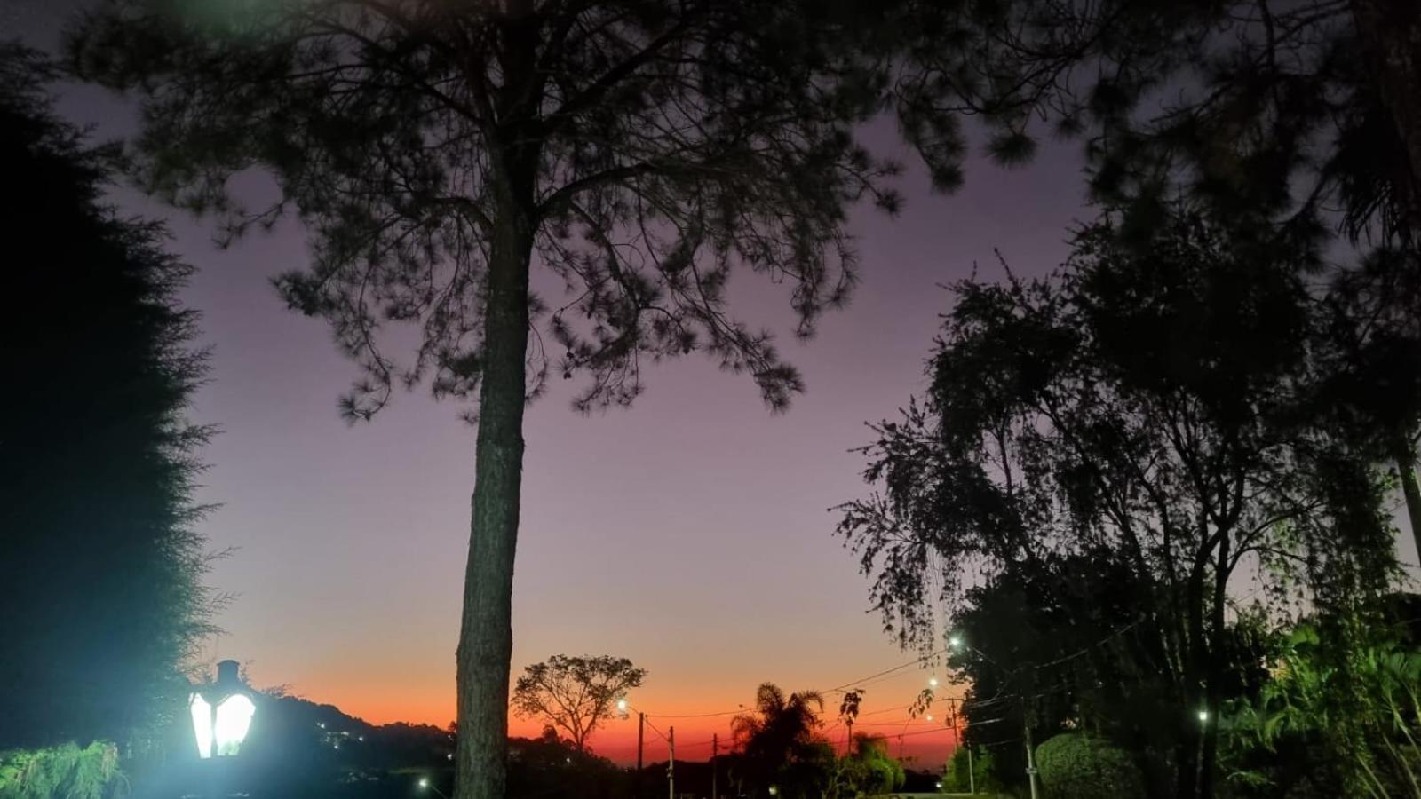 Chales Por Do Sol Серра-Негра Екстер'єр фото